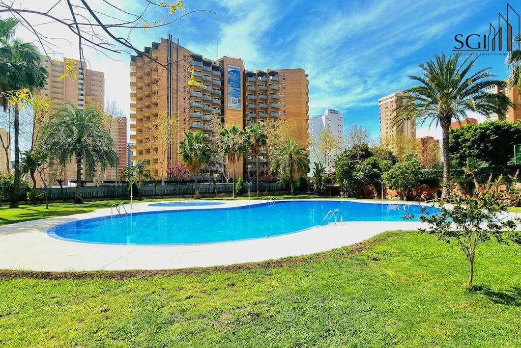 Terraza Chill Out! Torres D' Oboe Apartment Benidorm Bagian luar foto